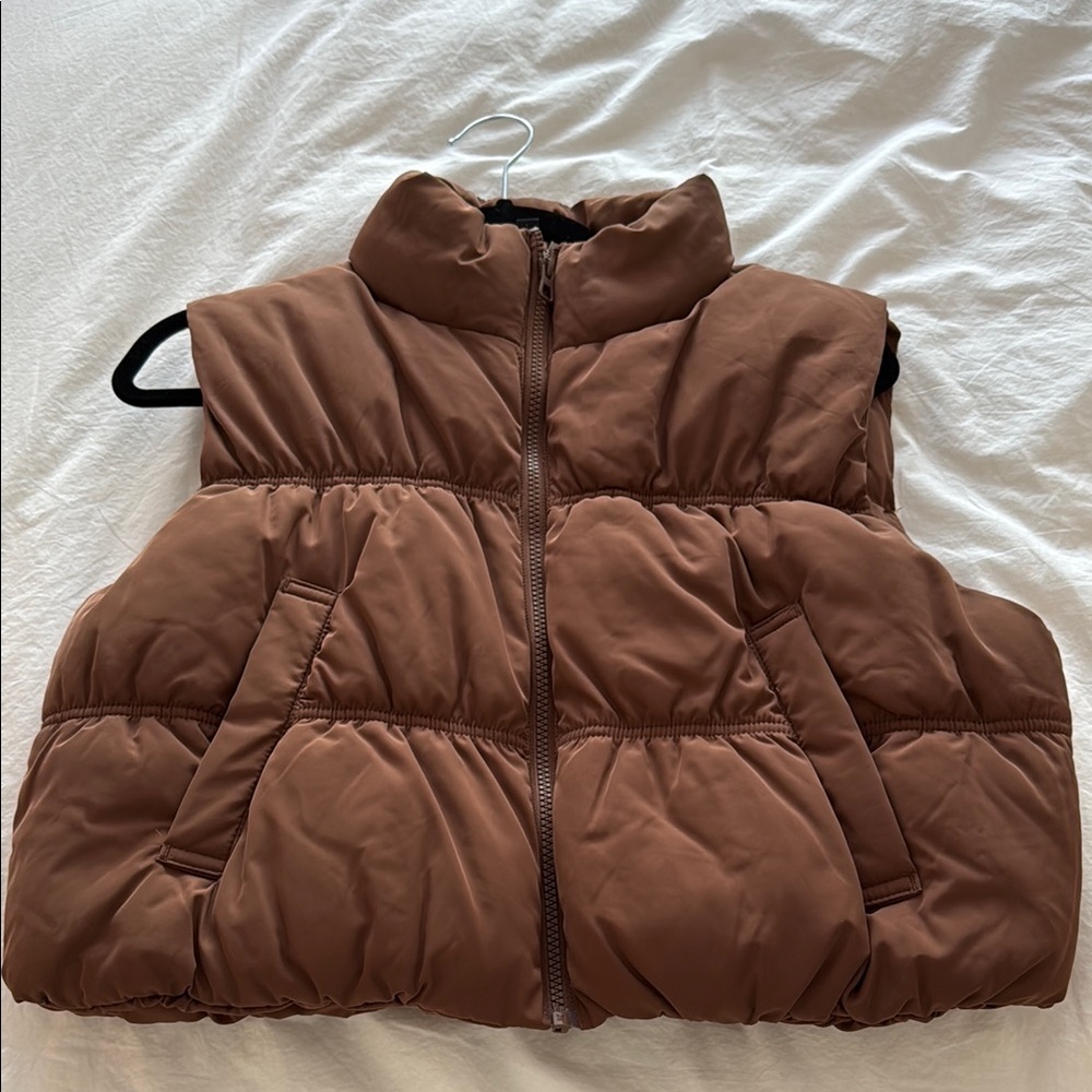 Brown Cropped Puffer Vest